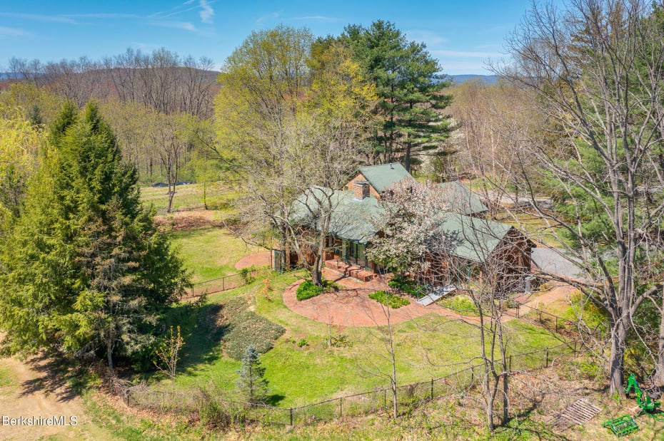 28 Brigham Ln Photo 44