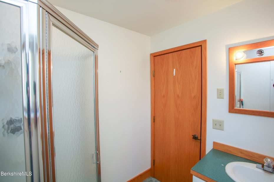 28 Brigham Ln Photo 31