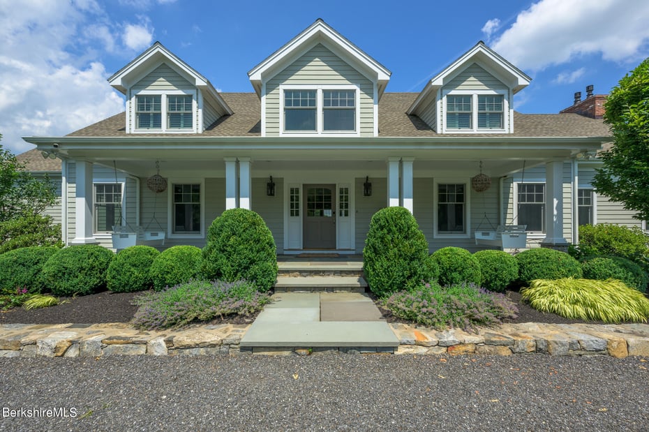 32 Oxbow Rd Photo 3