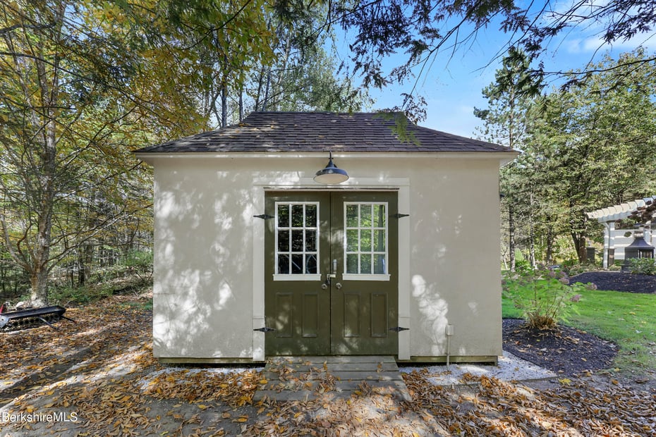 269 Mountain Dr Photo 52