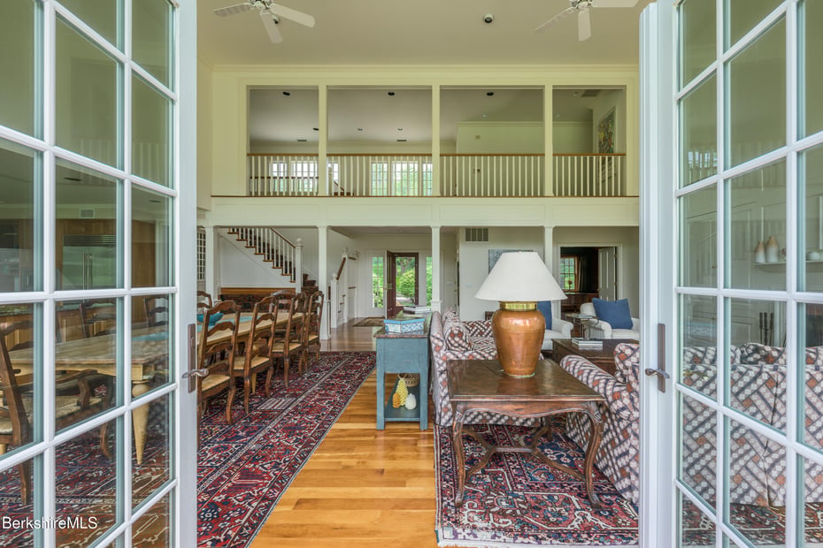 32 Crooked Hill Rd Photo 13