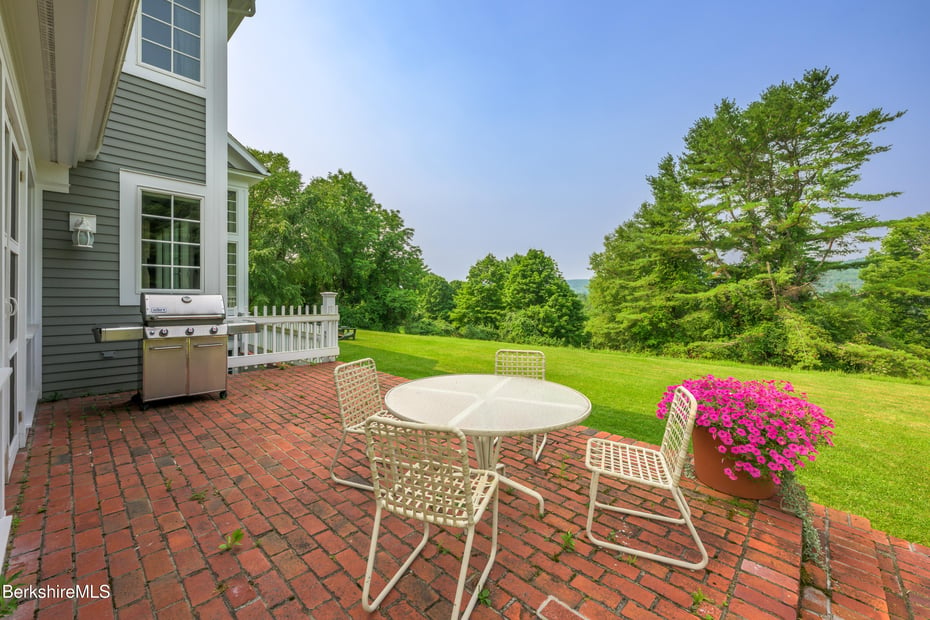 32 Crooked Hill Rd Photo 61