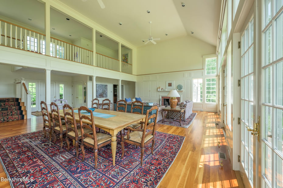32 Crooked Hill Rd Photo 14