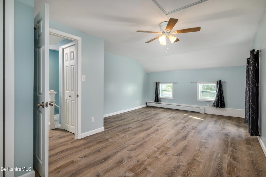 53 Depot St Photo 14