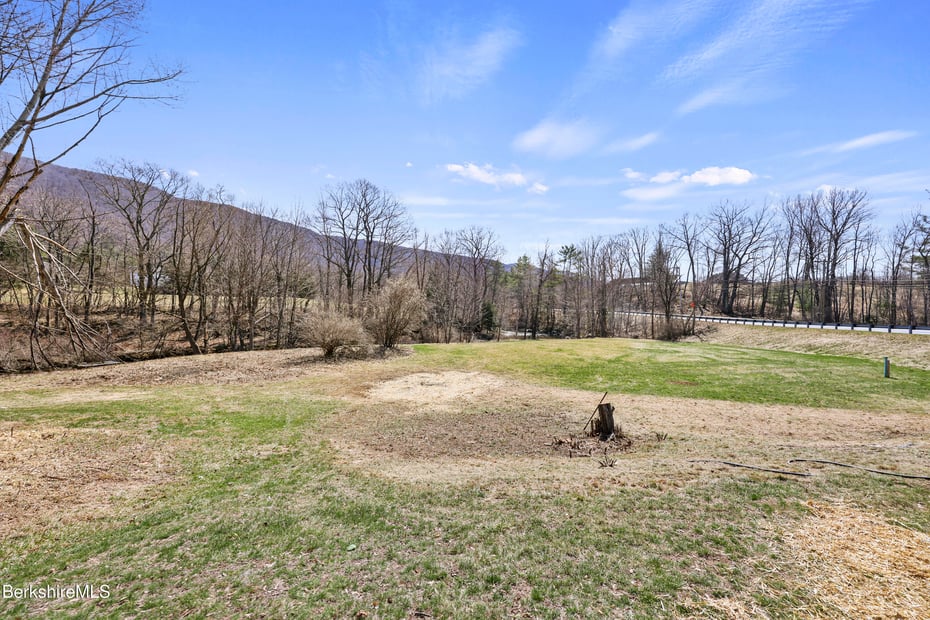 738 River Rd Photo 55