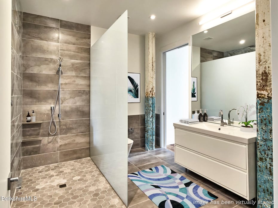 520 State Rd  #208 Photo 13