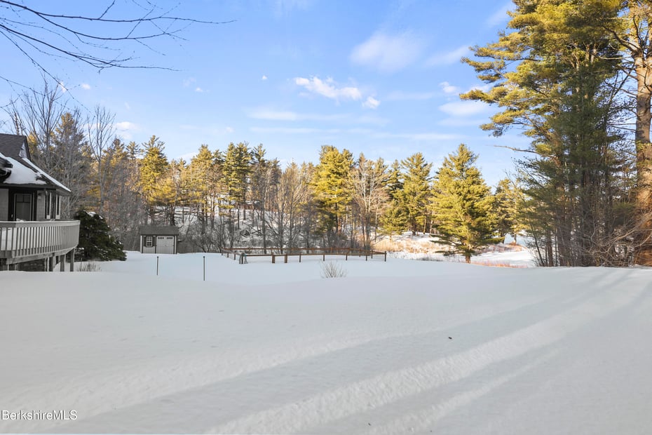 201 Stratford Rd Photo 63