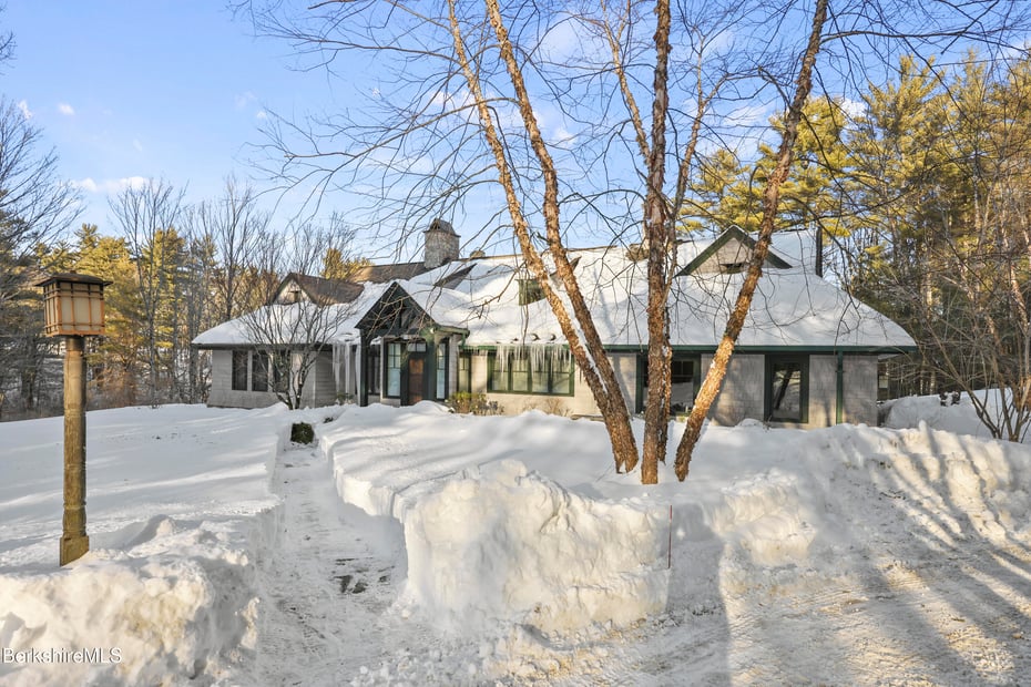 201 Stratford Rd Photo 6