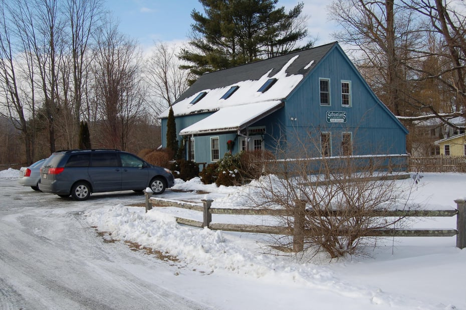 647 N Main St Photo 1