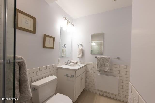 10 Deerfield Ave  #5 Photo 20