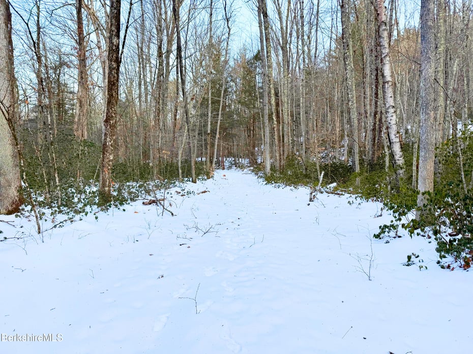 0 Route 57 Photo 3