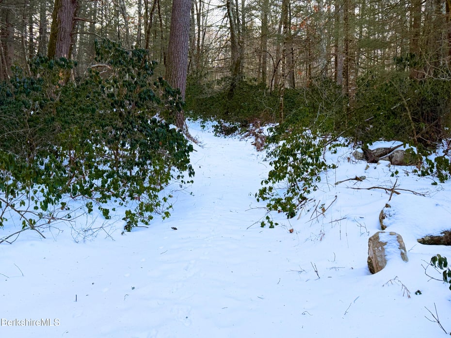 0 Route 57 Photo 6