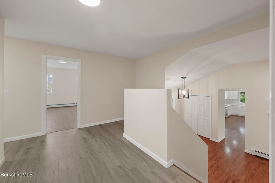 149 Wilshire Dr Photo 27