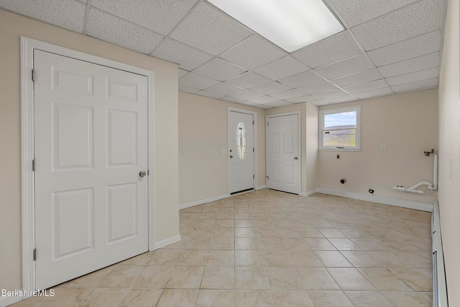 149 Wilshire Dr Photo 46
