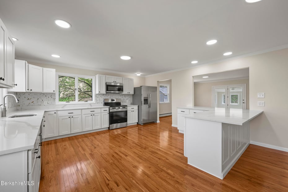 149 Wilshire Dr Photo 19