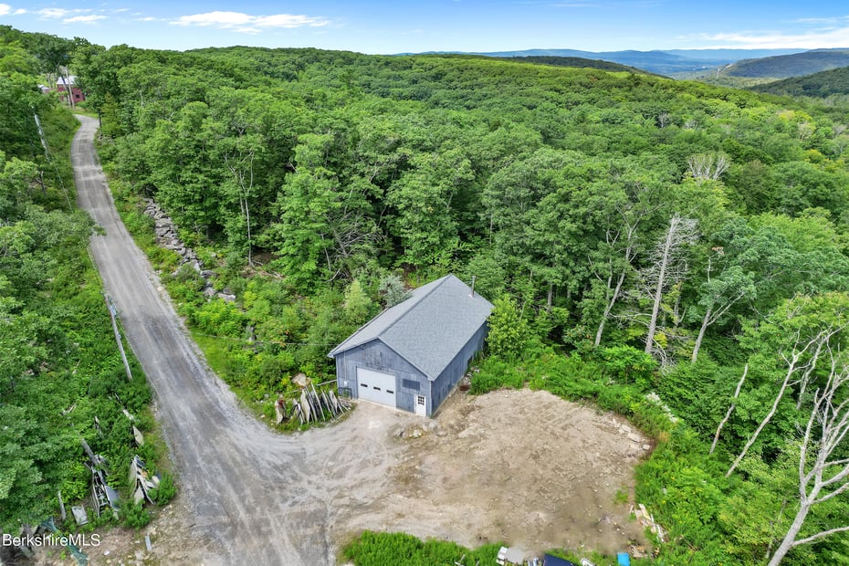 26 Stonebridge Way Photo 64