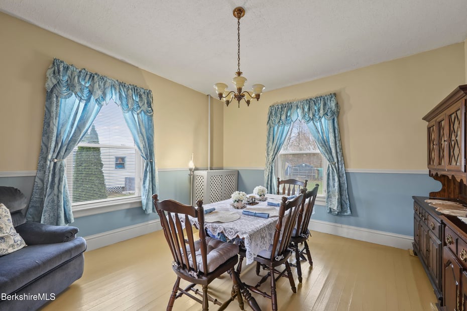 34 Goodrich St Photo 10