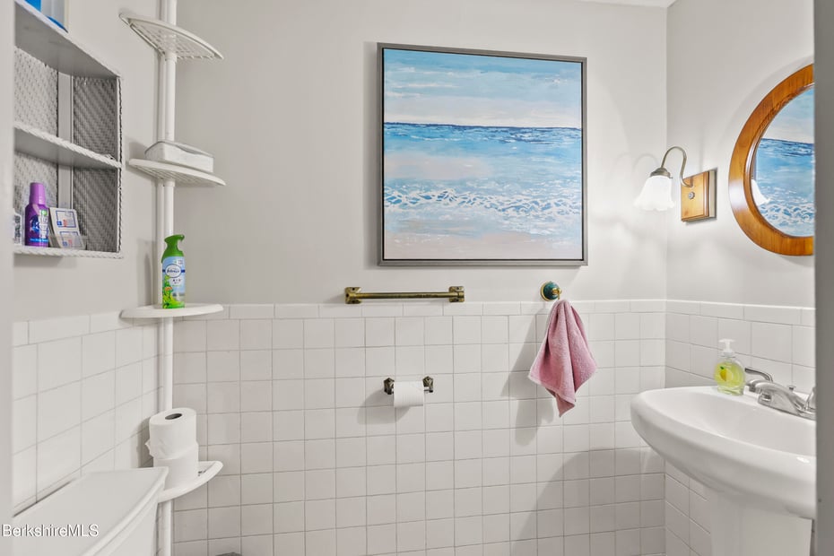 34 Goodrich St Photo 21