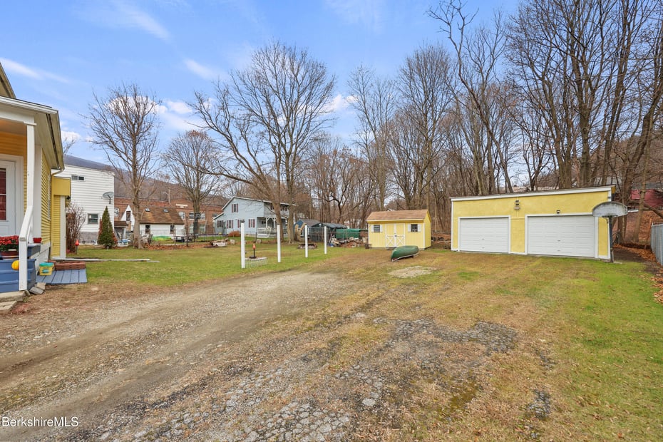 34 Goodrich St Photo 38