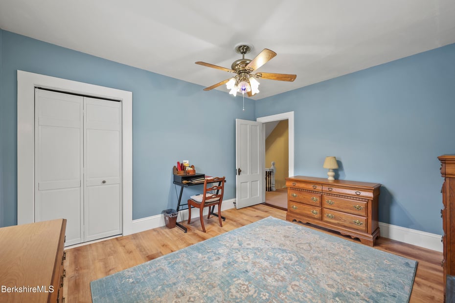 34 Goodrich St Photo 32