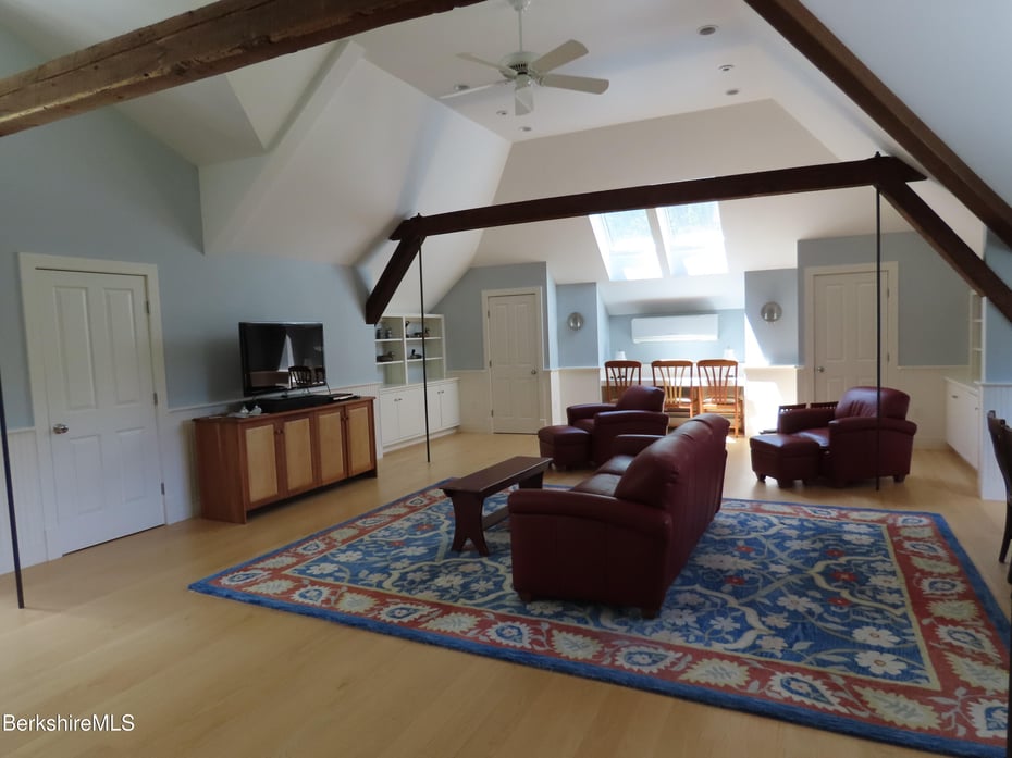 175 Bulkley St Photo 48