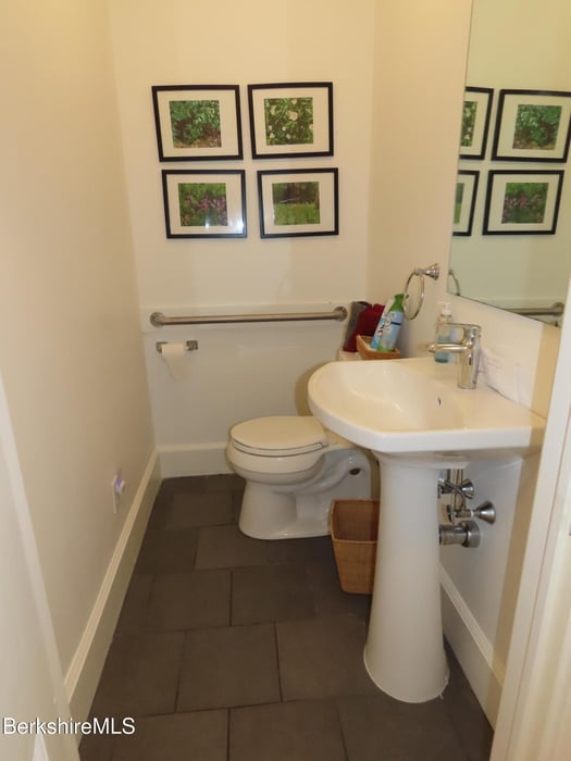 175 Bulkley St Photo 74