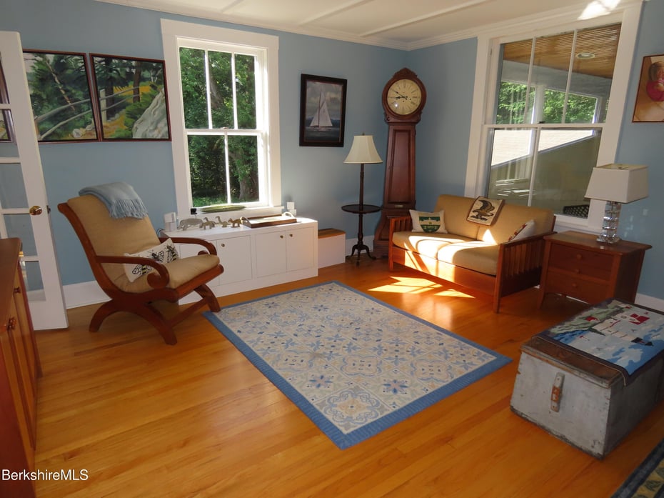 175 Bulkley St Photo 26