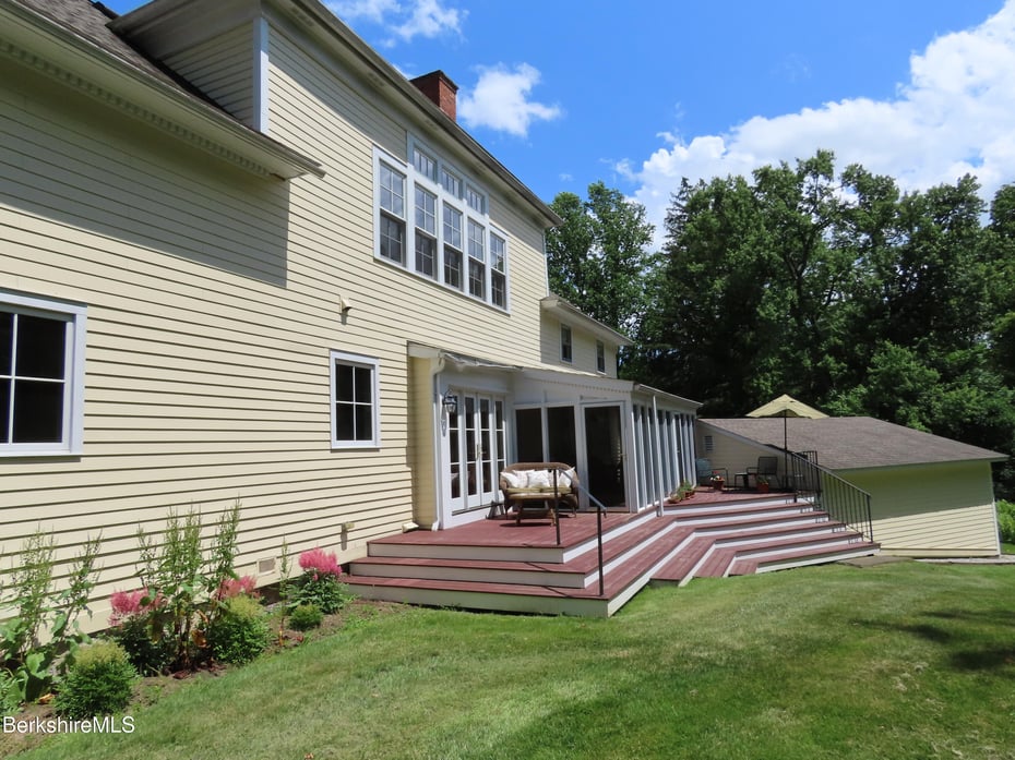 175 Bulkley St Photo 19