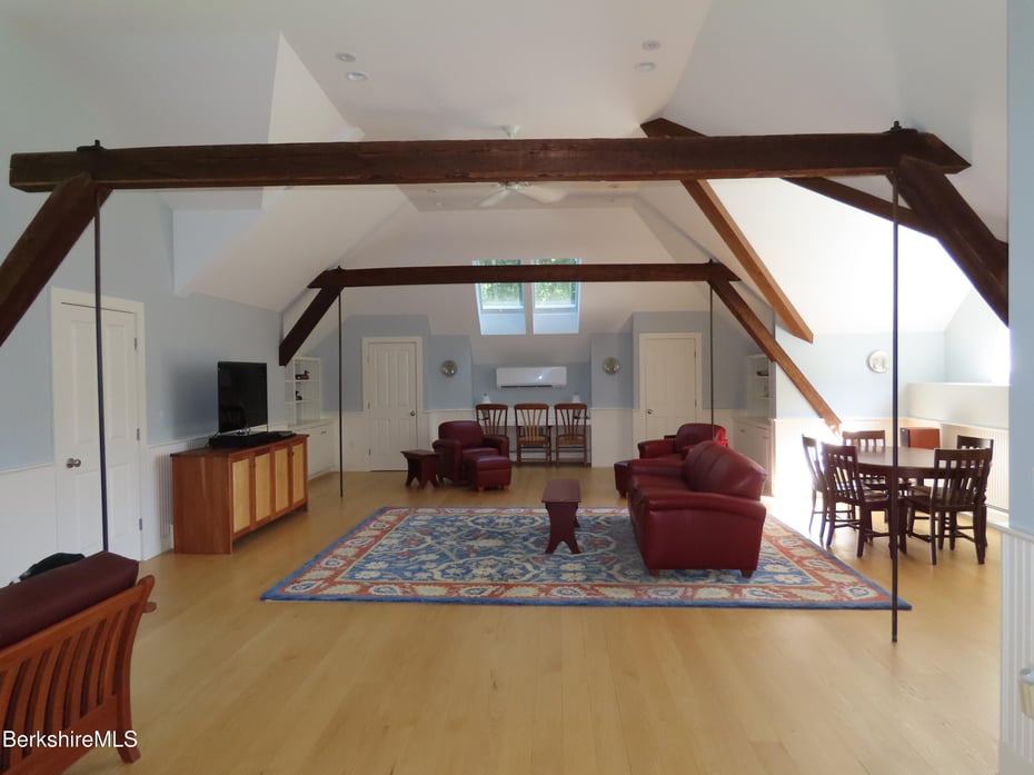 175 Bulkley St Photo 46