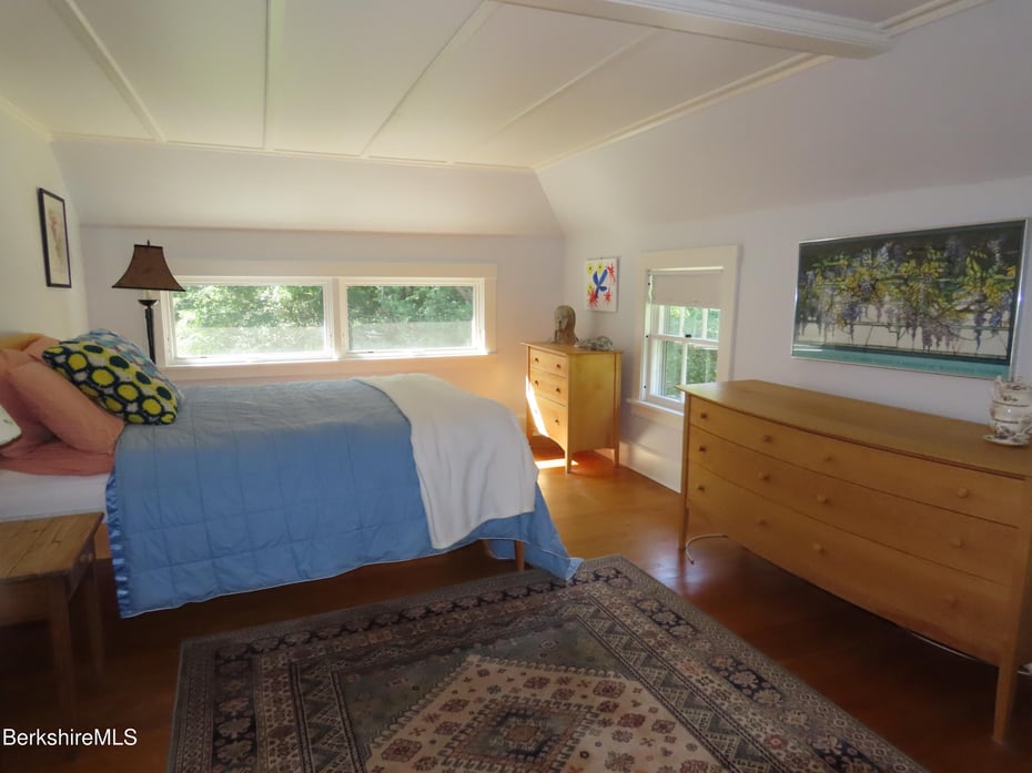 175 Bulkley St Photo 37
