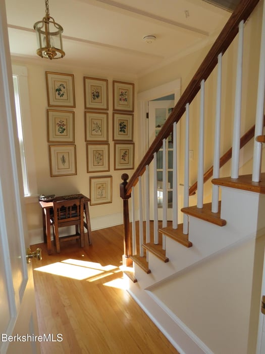 175 Bulkley St Photo 34