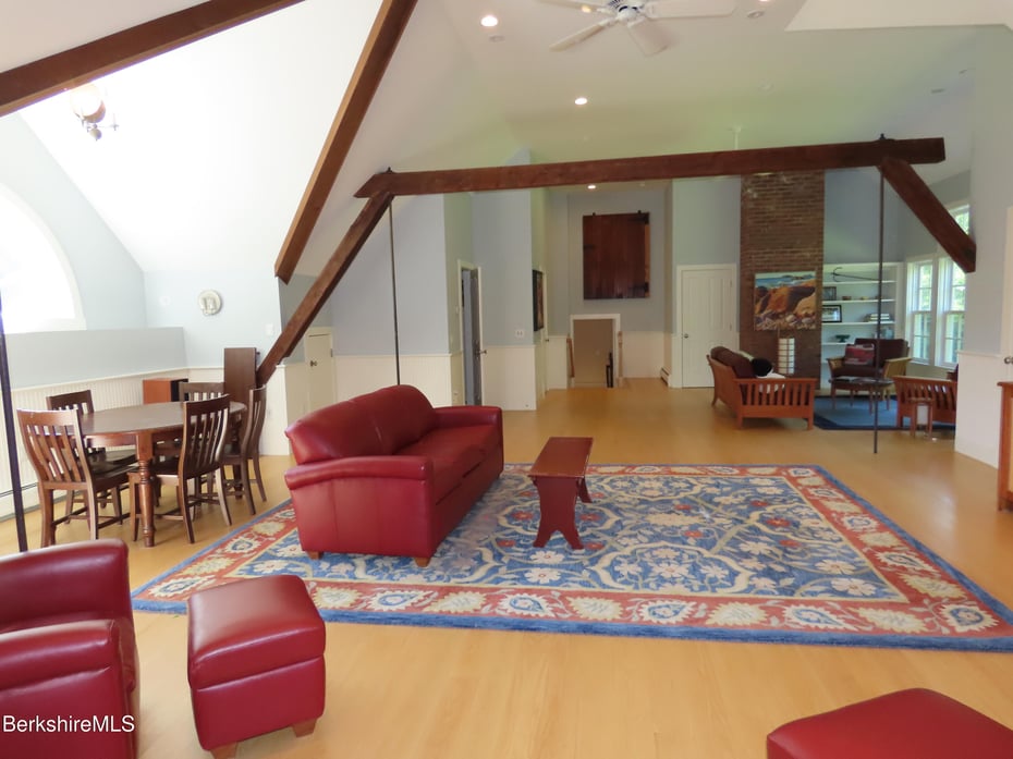 175 Bulkley St Photo 50