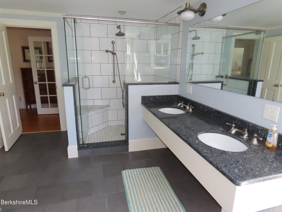 175 Bulkley St Photo 73