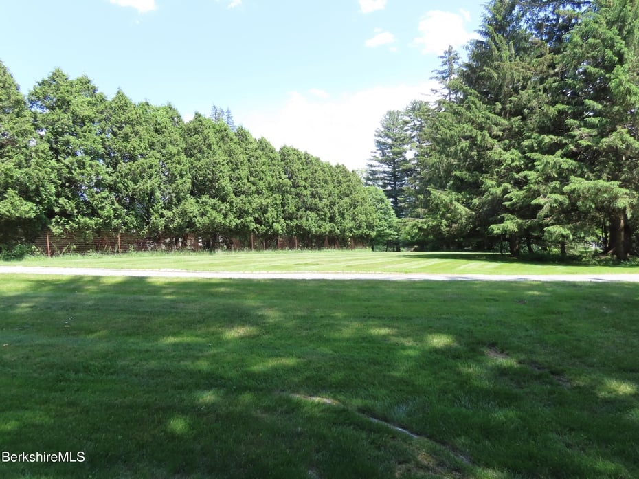175 Bulkley St Photo 94