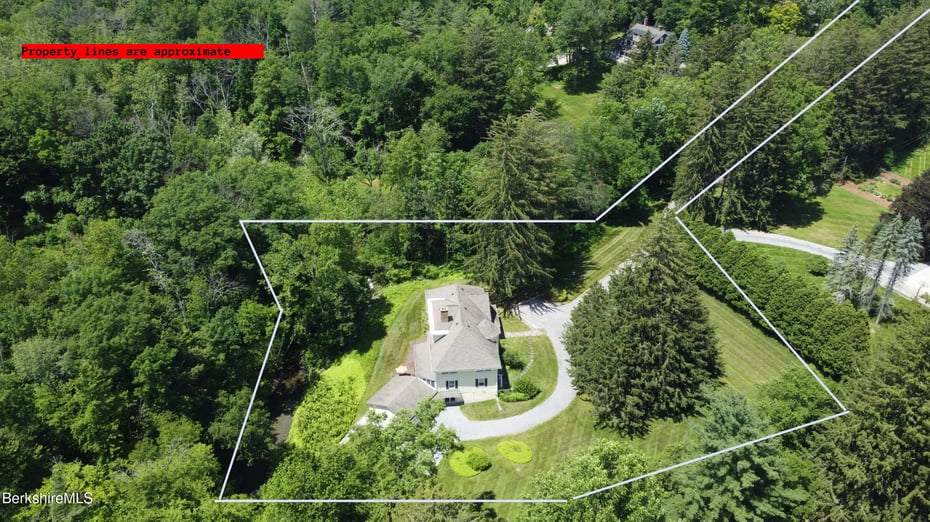 175 Bulkley St Photo 3