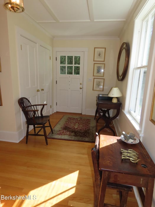 175 Bulkley St Photo 33