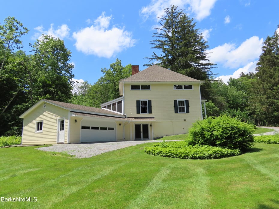175 Bulkley St Photo 6