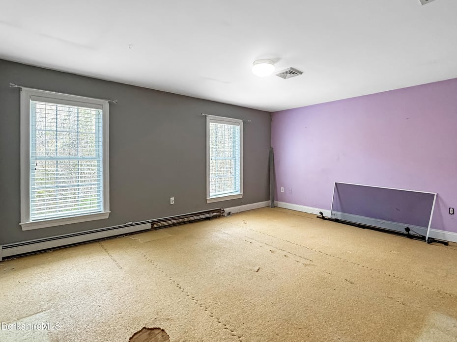 432 Grange Hall Rd Photo 27