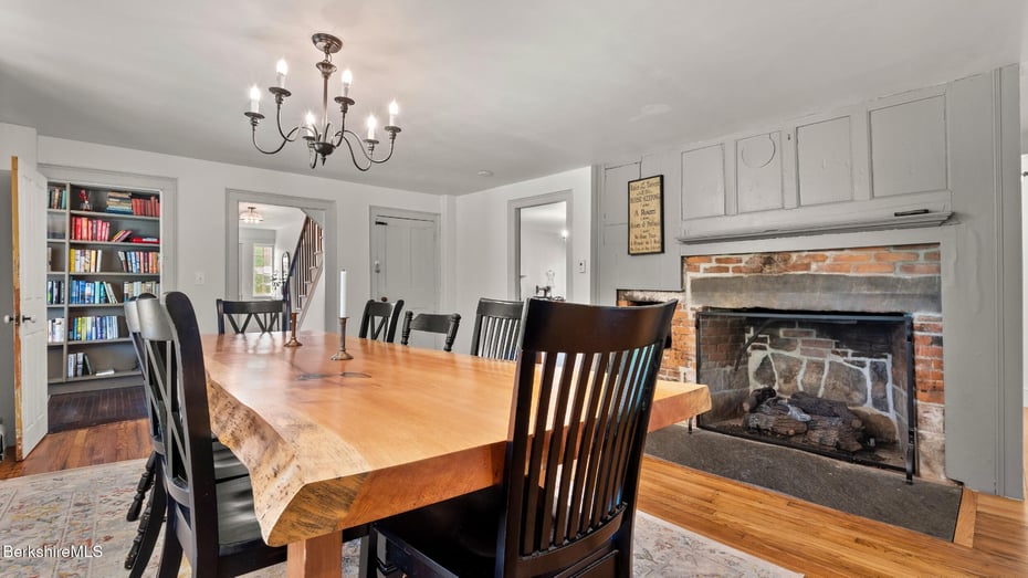 163 Cleveland Rd Photo 25