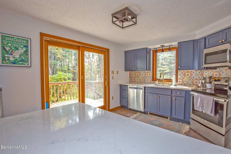 139 Tyringham Rd Photo 25