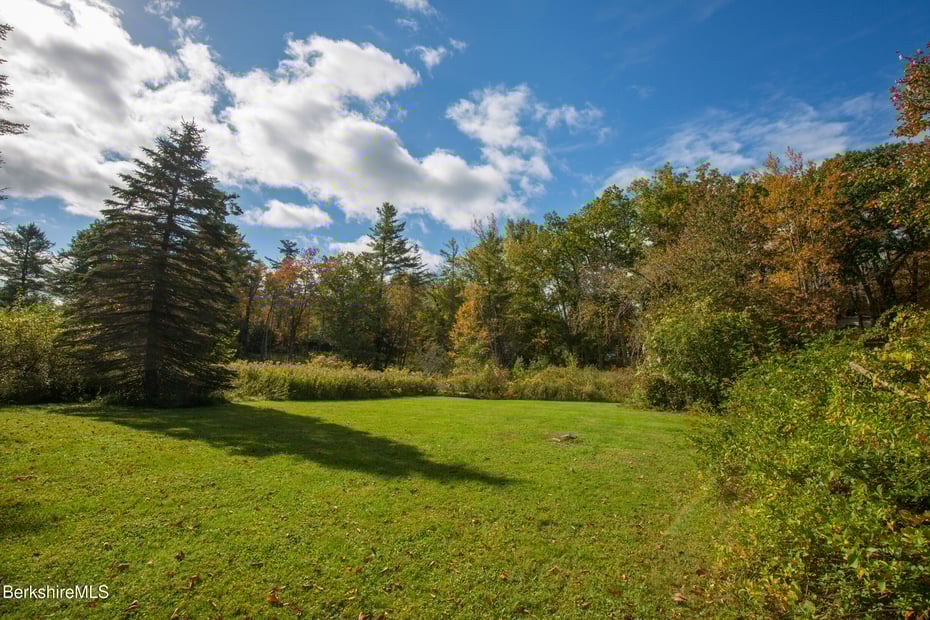 139 Tyringham Rd Photo 65