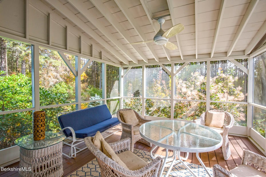 139 Tyringham Rd Photo 48