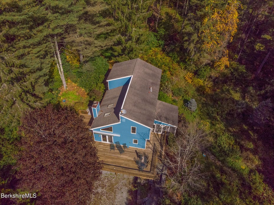 139 Tyringham Rd Photo 69