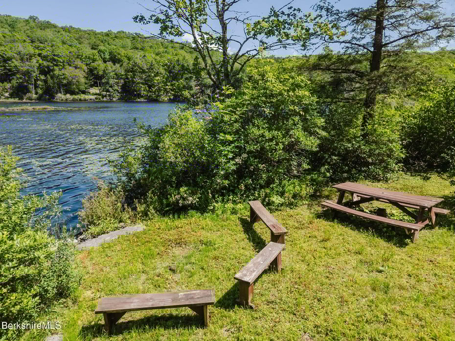 119 Hayes Pond Rd Photo 46