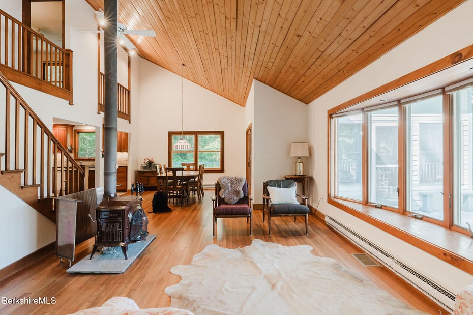 119 Hayes Pond Rd Photo 9