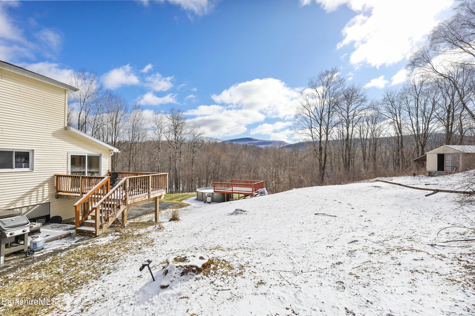 78 Mallery Rd Photo 43