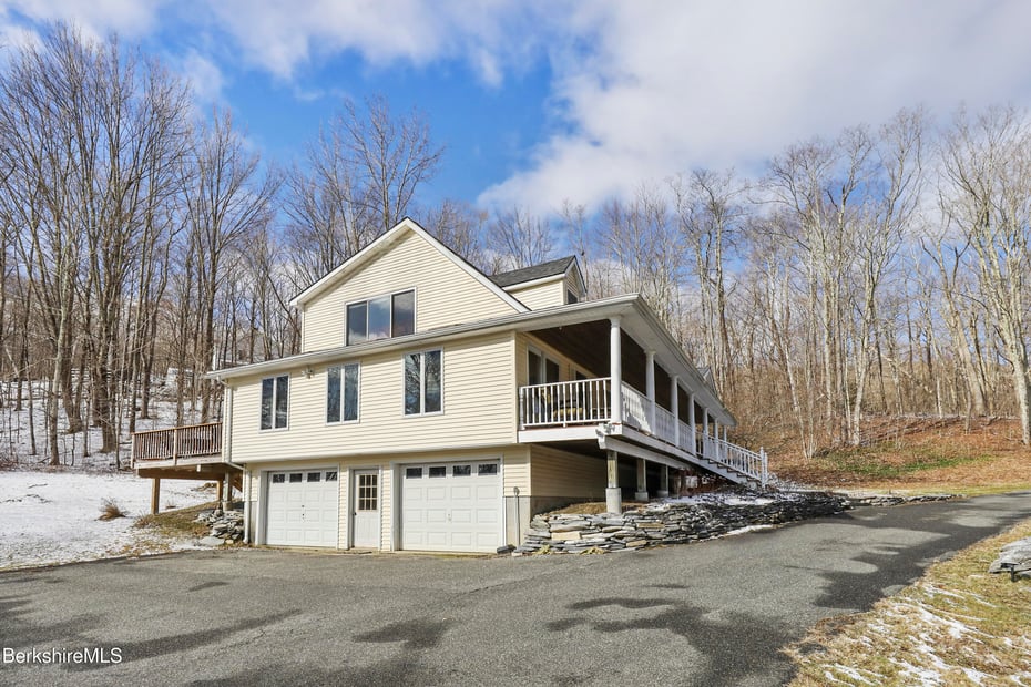 78 Mallery Rd Photo 9