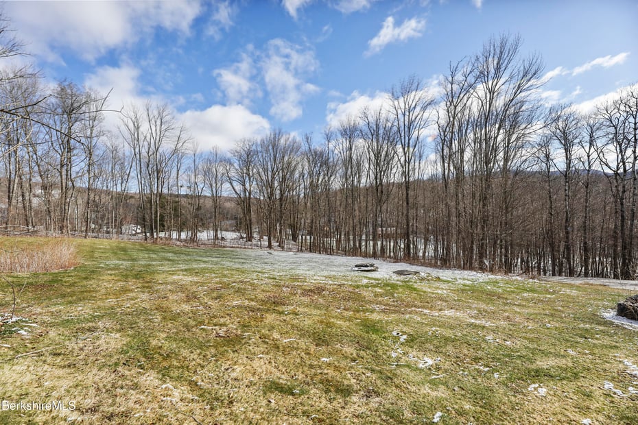 78 Mallery Rd Photo 46