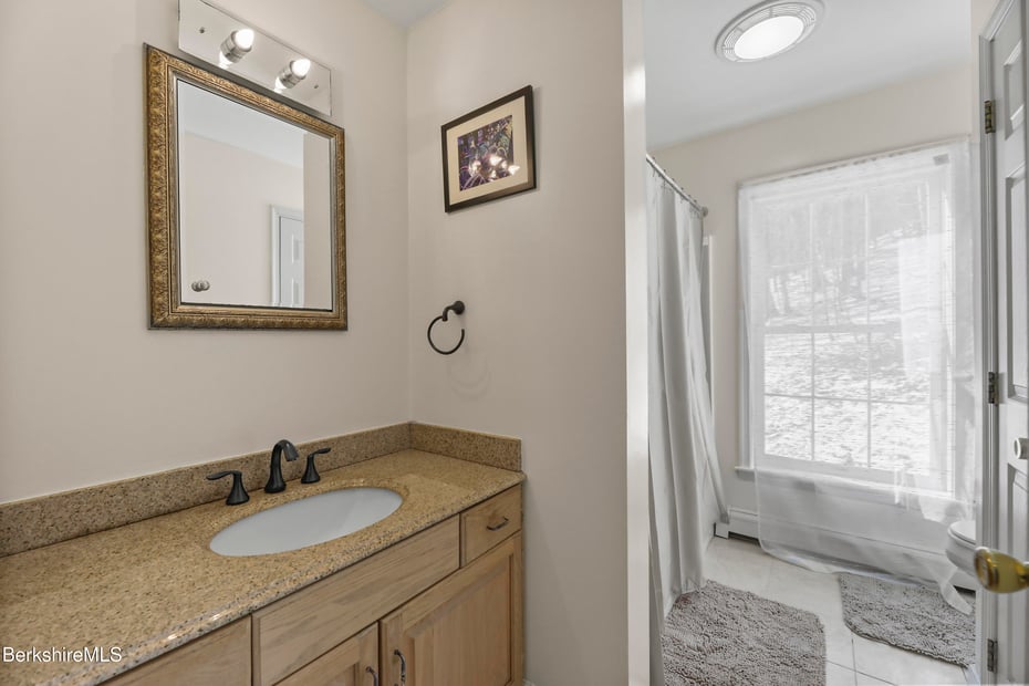 78 Mallery Rd Photo 22