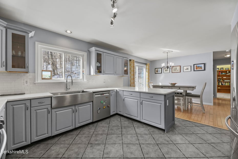 78 Mallery Rd Photo 18